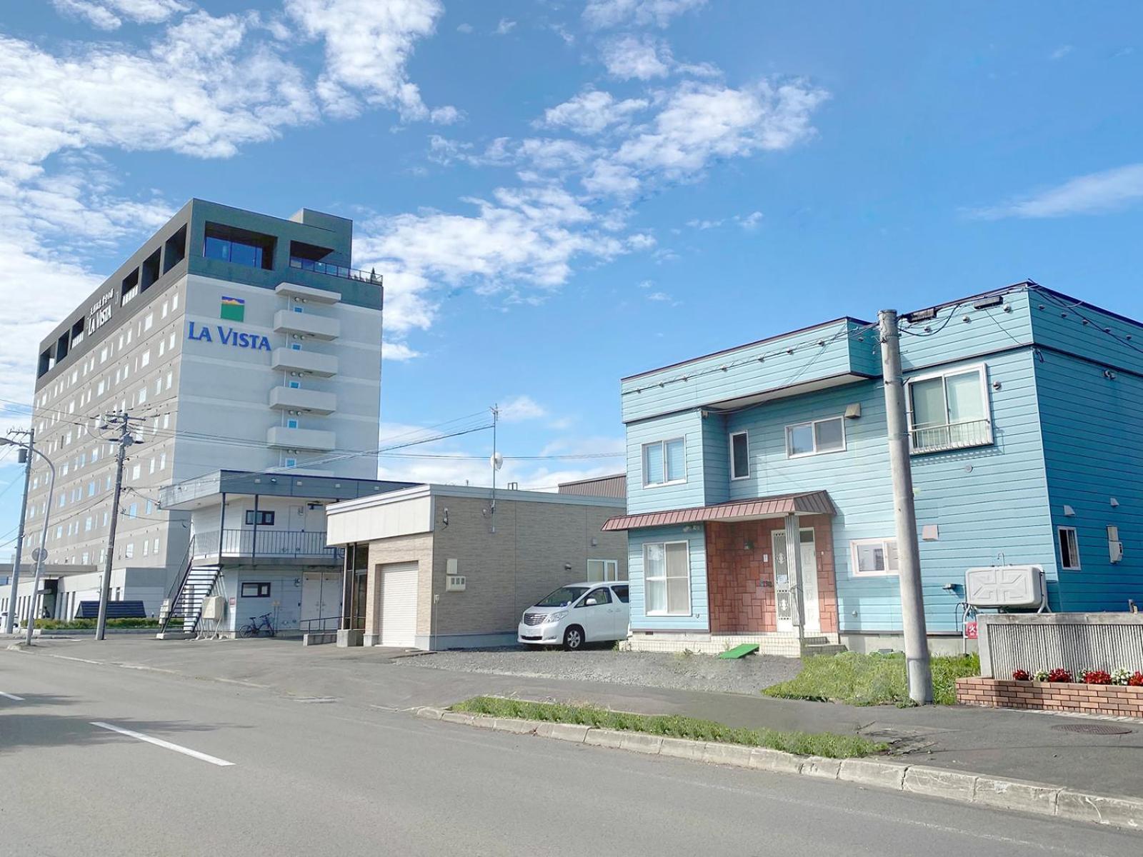 Furano House, Jr Station, 2F Apartment, 3 Bedrooms, Max 8Pp - 6 Adults 2 Kid, Onsite Parking Exterior photo